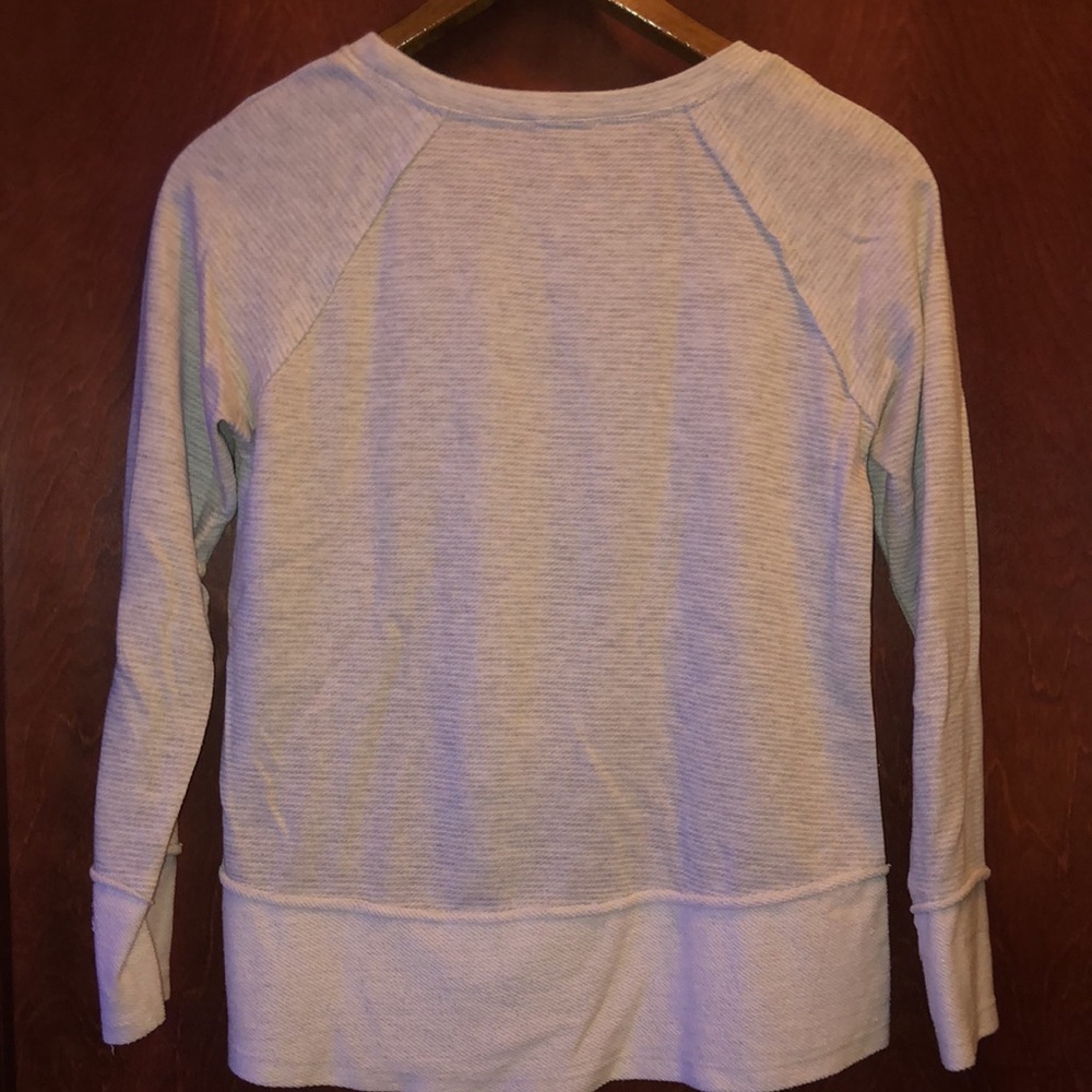 Hem & Thread Shirt - Picture 7 of 7